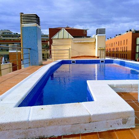 Piscina En Centro De Terrassa Appartement Buitenkant foto